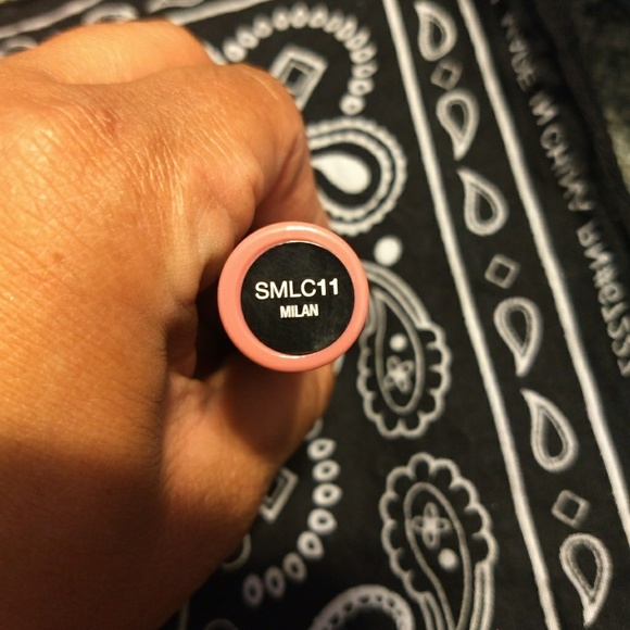 ADD ON ITEM Nyx soft mattr lip cream - Picture 2 of 2